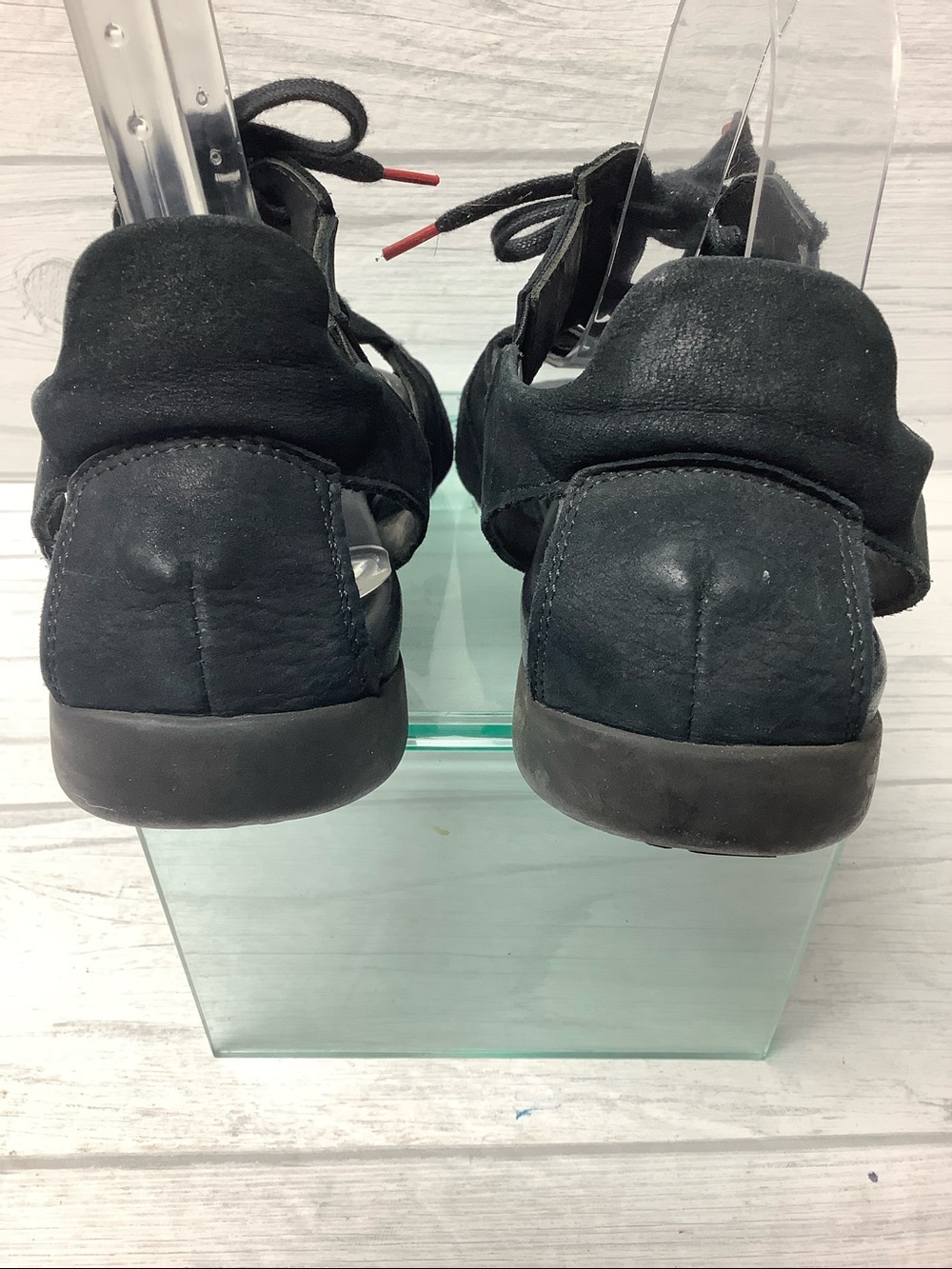 Think! Sandals - Picture 3 of 10